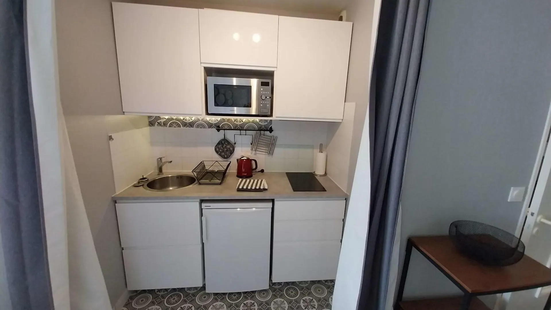 Apartman Charming Studio With Balcony Near Port Of Vannes